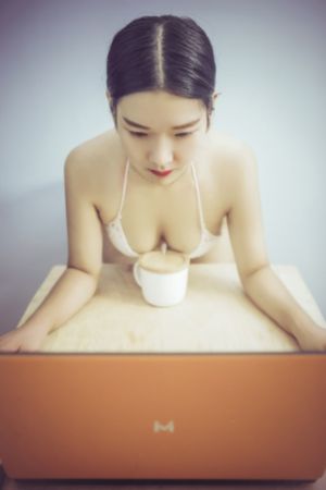 认识的妻子 电视剧_HD高清完整电影